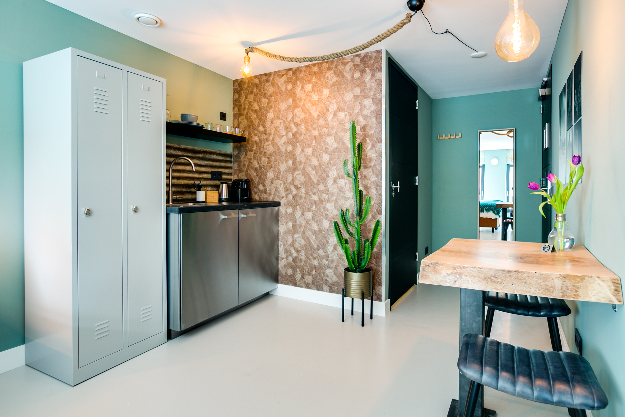 22 Potterstraat, Utrecht 3512 TB, 1 Bedroom Bedrooms, 8 Rooms Rooms,1 BathroomBathrooms,Appartement,Te huur,Potterstraat,1,1014