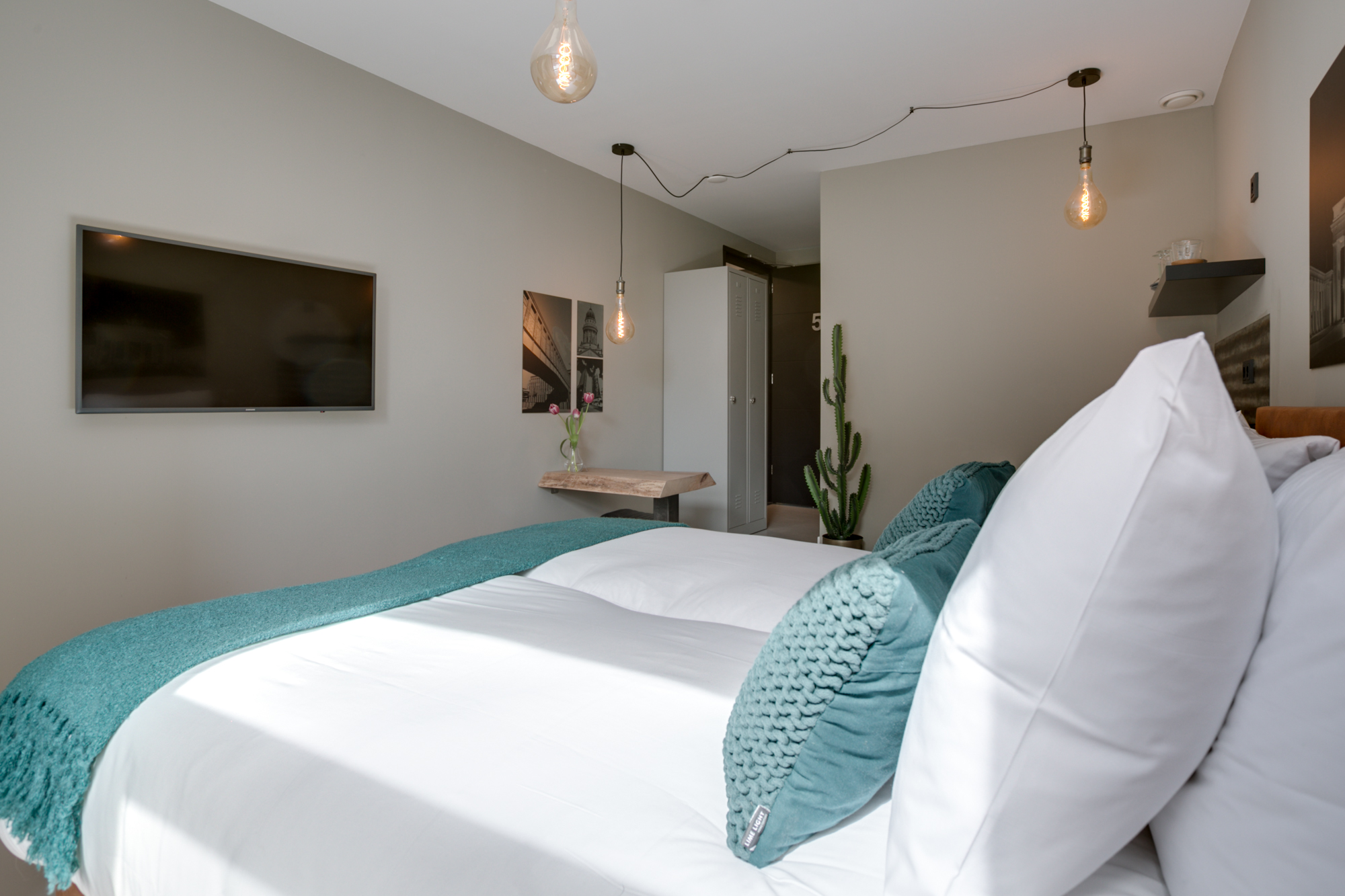 22 Potterstraat, Utrecht 3512 TB, 1 Bedroom Bedrooms, 8 Rooms Rooms,1 BathroomBathrooms,Appartement,Te huur,Potterstraat,1,1017