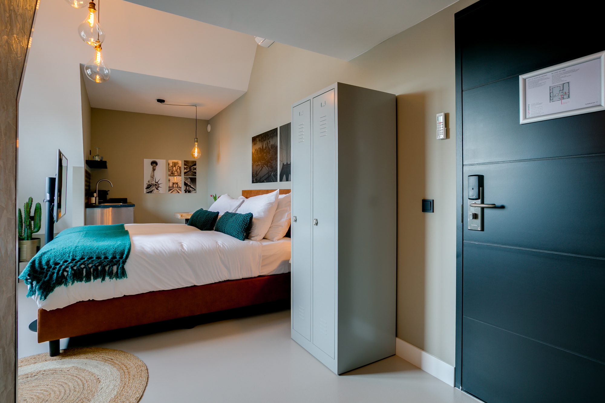 22 Potterstraat, Utrecht 3512 TB, 2 Bedrooms Bedrooms, 8 Rooms Rooms,1 BathroomBathrooms,Appartement,Te huur,Potterstraat,3,1022
