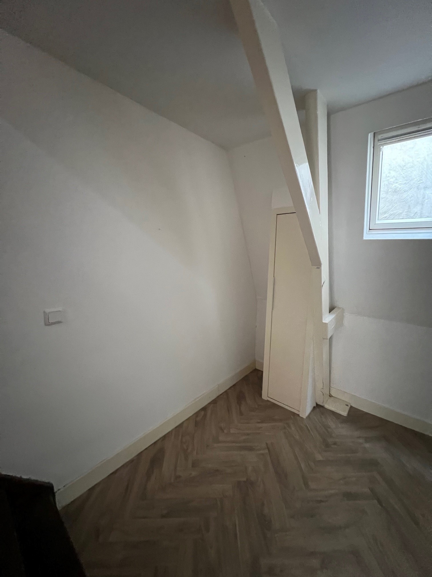 67 Lauwerecht, Utrecht 3515 GN, 1 Bedroom Bedrooms, 8 Rooms Rooms,1 BathroomBathrooms,Appartement,Te huur,Lauwerecht,1,1033