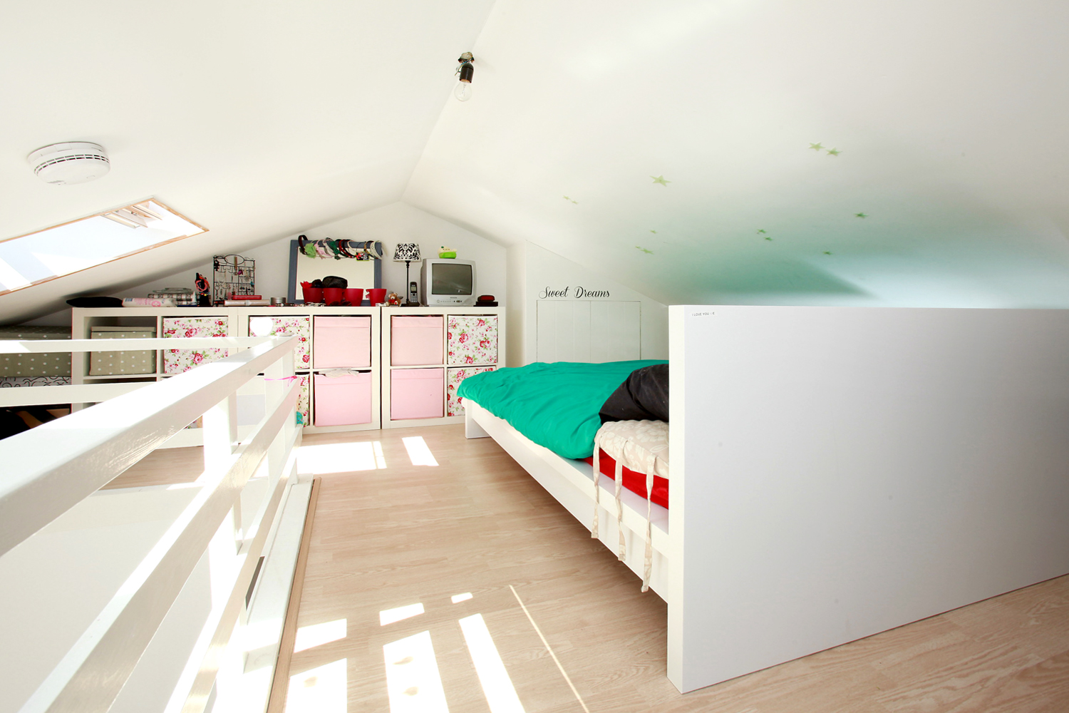 21E Hogeweg, Bussum, 1 Bedroom Bedrooms, 8 Rooms Rooms,1 BathroomBathrooms,Appartement,Te huur,Hogeweg,1,1061