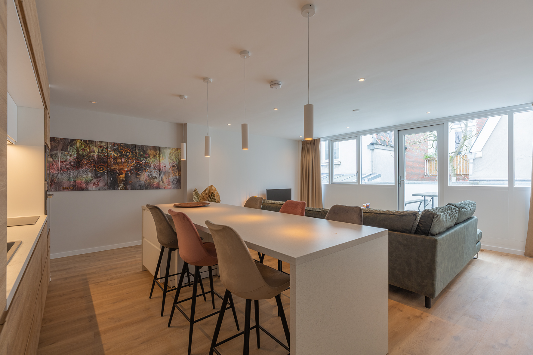 71 Lauwerecht, Utrecht 3515 GN, 2 Bedrooms Bedrooms, 8 Rooms Rooms,1 BathroomBathrooms,Appartement,Te huur,Lauwerecht,1,1064