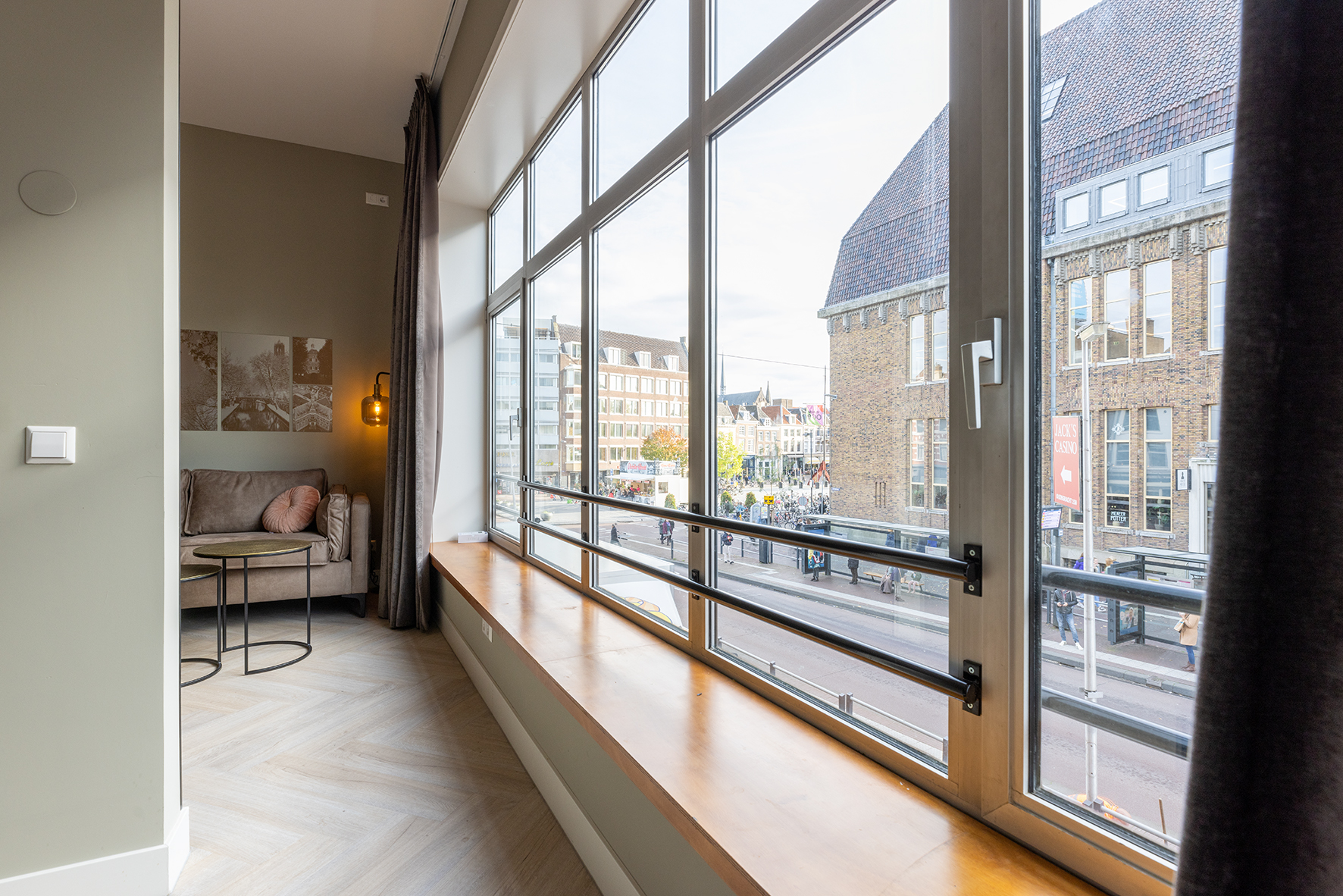 2 Hemdsmouwsteeg, Utrecht 3512 TB, 2 Bedrooms Bedrooms, 8 Rooms Rooms,1 BathroomBathrooms,Appartement,Te huur,Hemdsmouwsteeg,1,1006