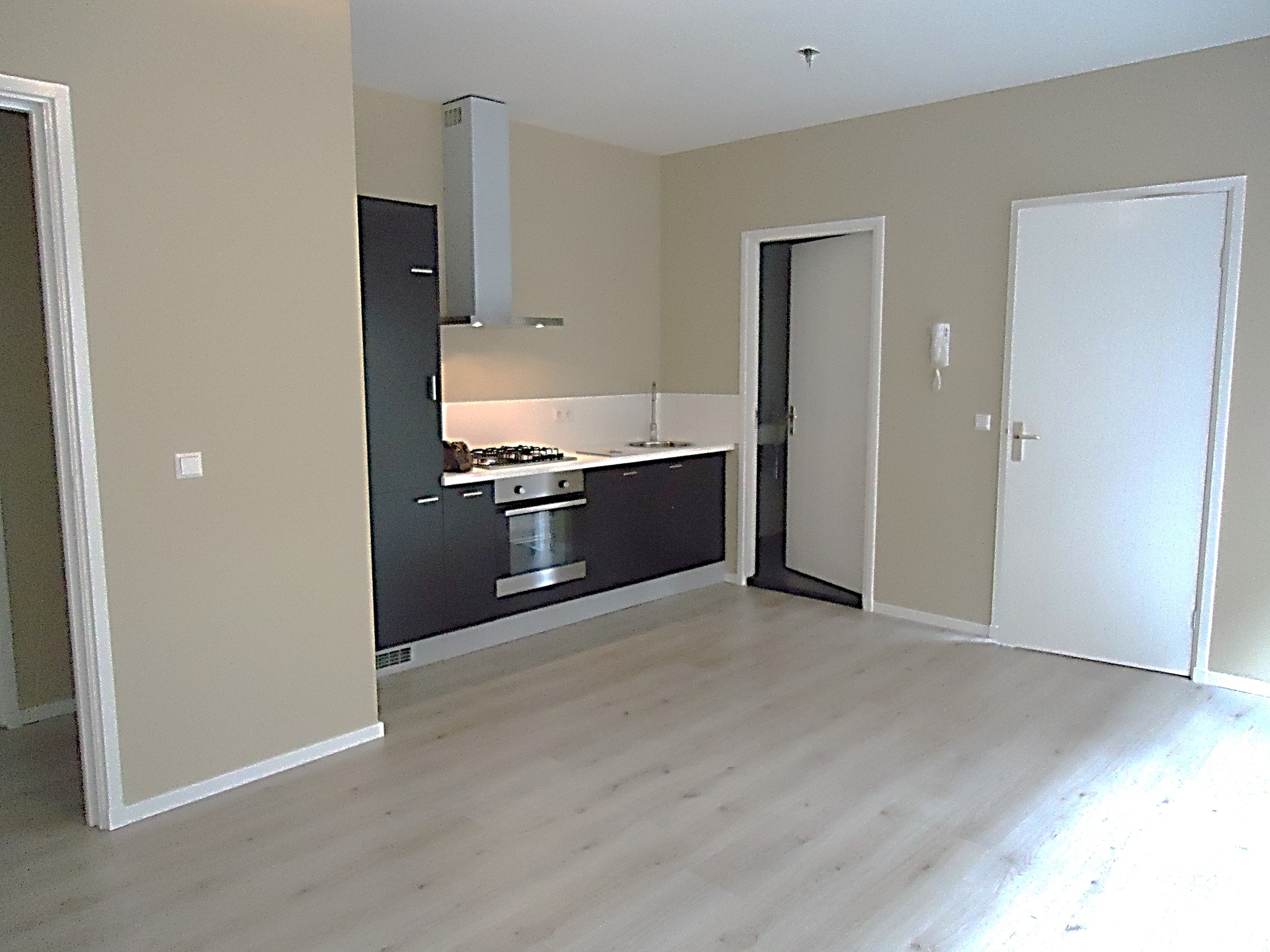 11 kapelstraat, Bussum 1404HT, 1 Bedroom Bedrooms, 8 Rooms Rooms,1 BathroomBathrooms,Appartement,Te huur,kapelstraat,1,1068