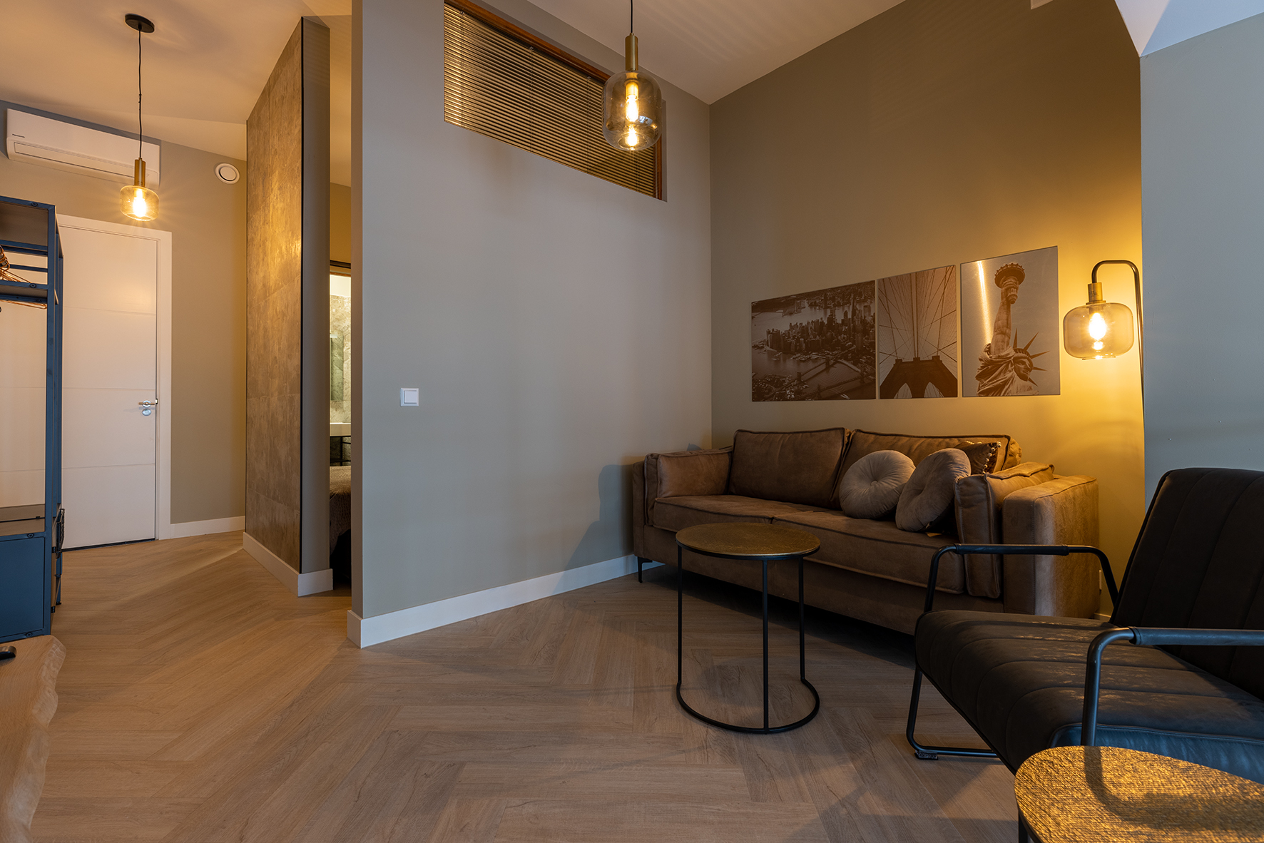 2 Hemdsmouwsteeg, Utrecht 3512 TB, 1 Bedroom Bedrooms, 8 Rooms Rooms,1 BathroomBathrooms,Appartement,Te huur,Hemdsmouwsteeg,1,1007